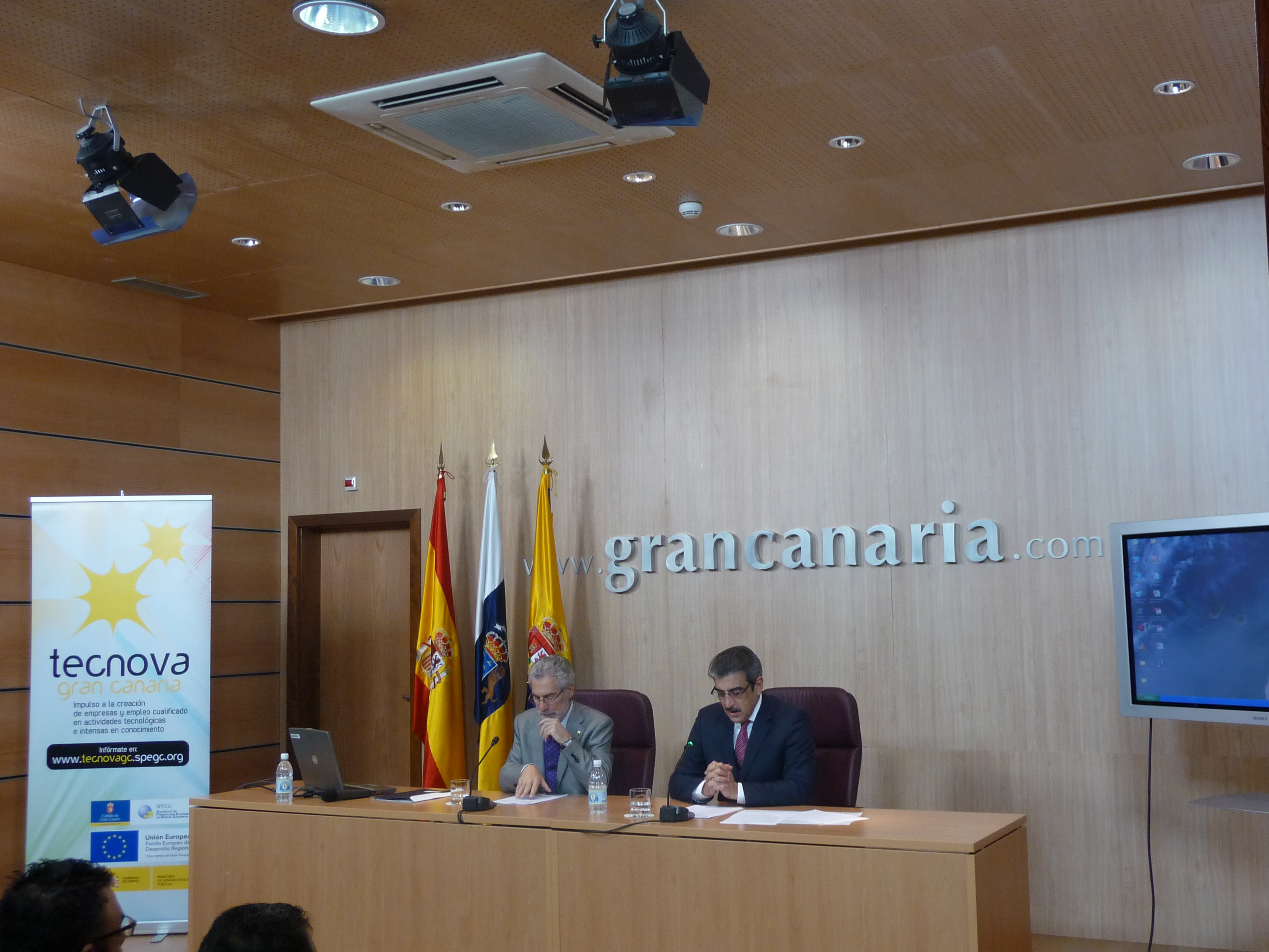 La SPEGC y la FUNDACION CANARIA PARQUE CIENTIFICO TECNOLÓGICO DE LA ULPGC suscriben un convenio de colaboración para la promoción de la oferta tecnológica y captación de empresas, y refuerzo del proceso de incubación de empresas tecnológicas y TIC´s.