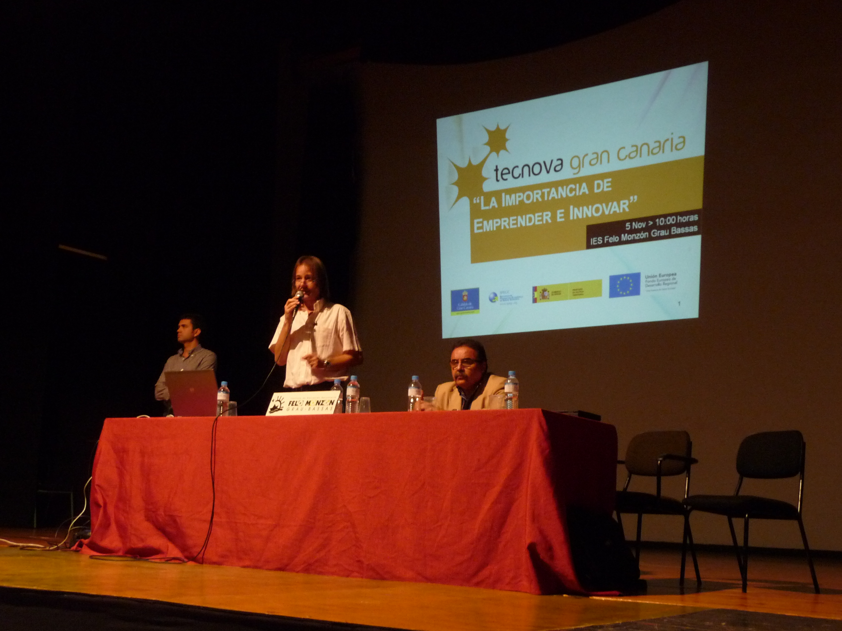 La SPEGC organiza una charla sobre la importancia de emprender e innovar en el IES Felo Monzón Grau Bassas